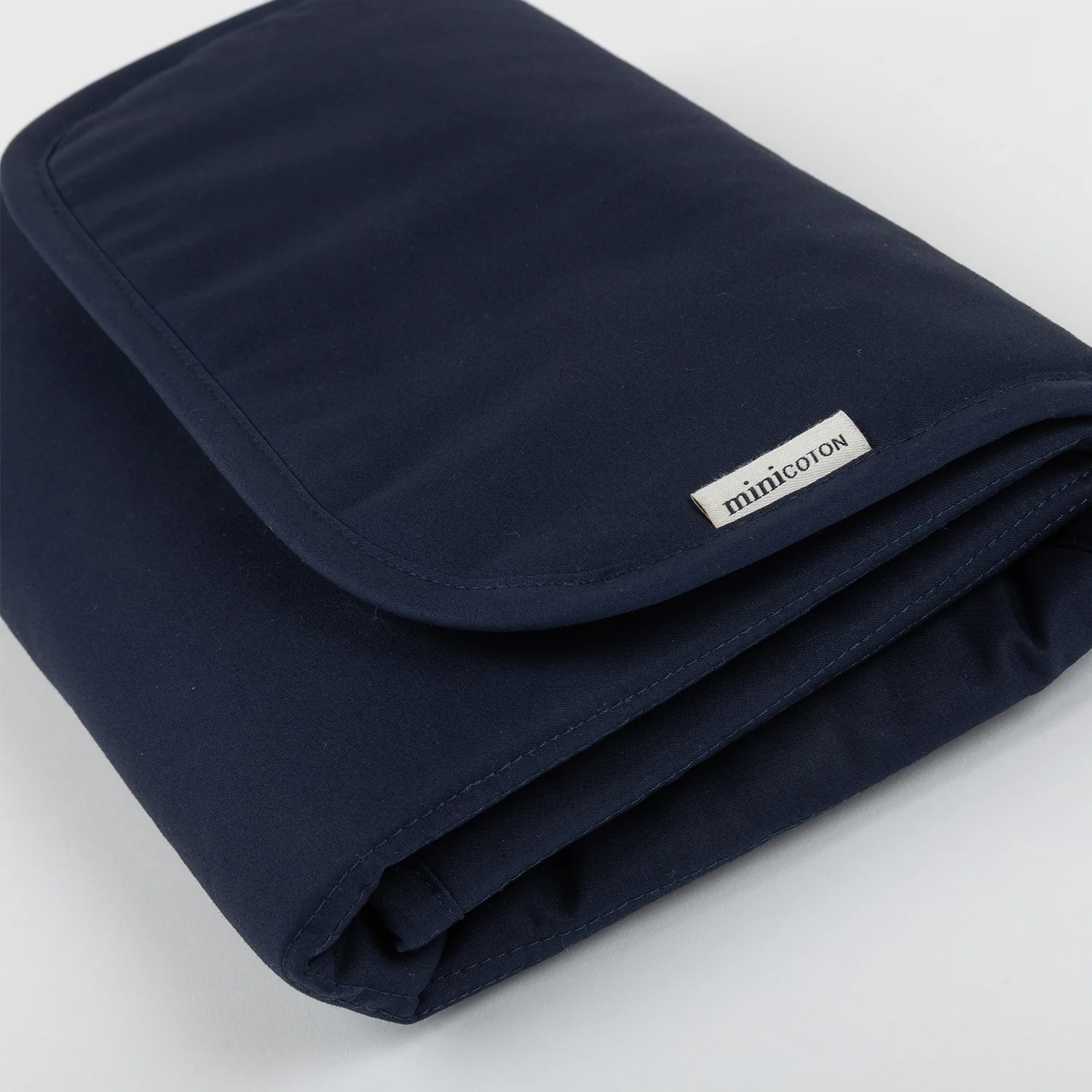 Cambiador Folded Navy Trench - Image 2