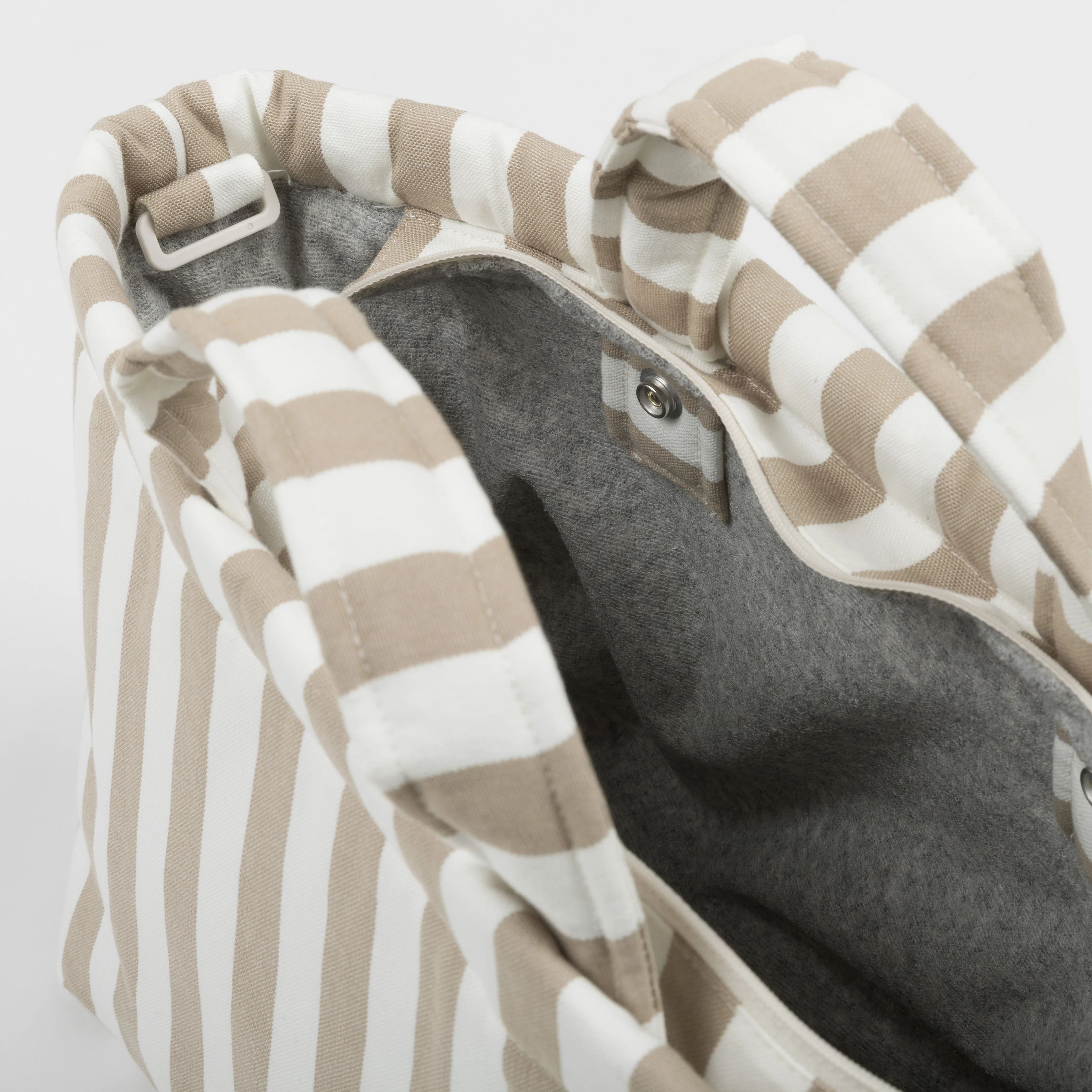 Carry - Oak + White - Image 3