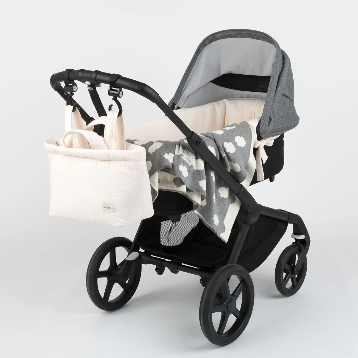 Carry Rosebell - Image 5