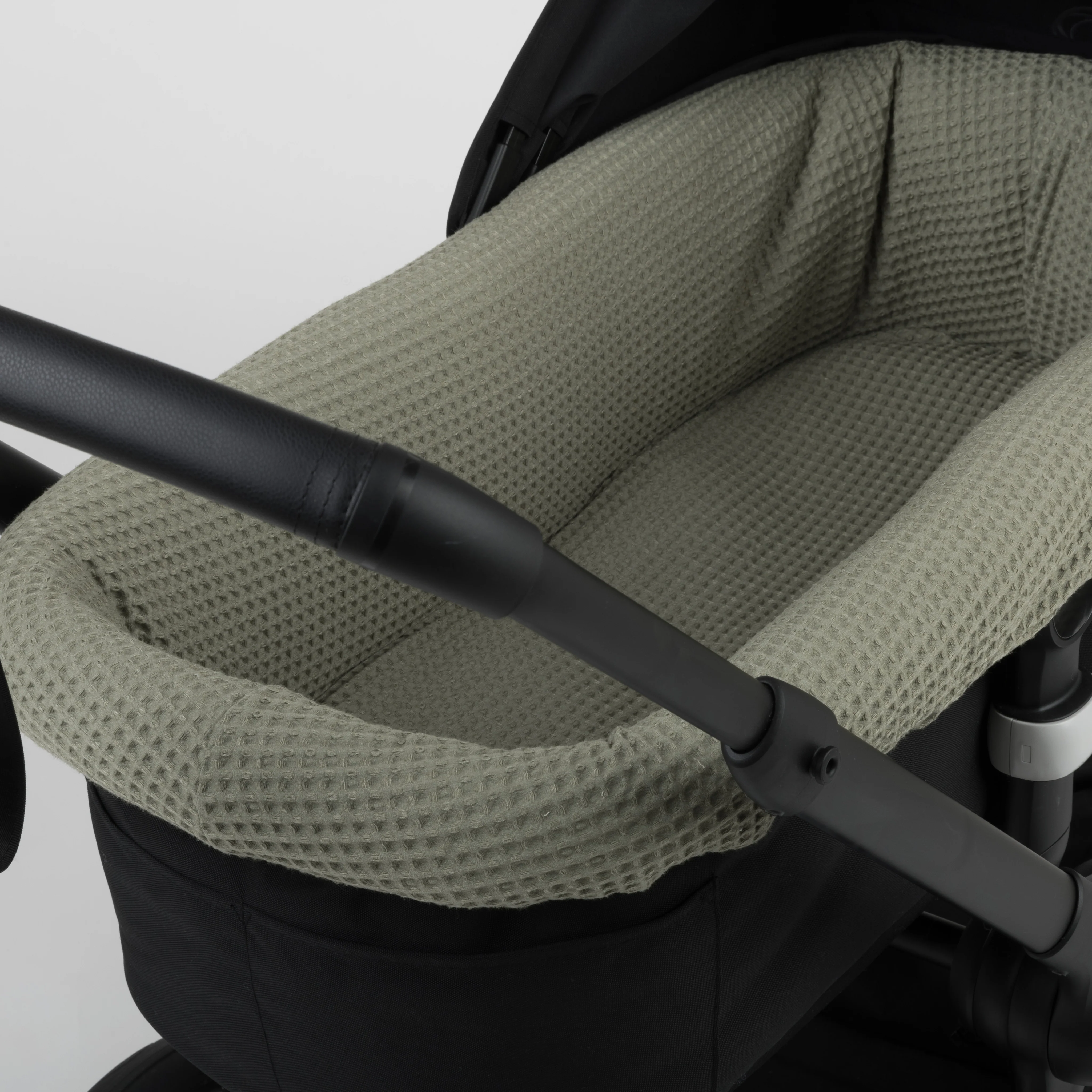 Funda Bugaboo Big Lula Green - Image 2