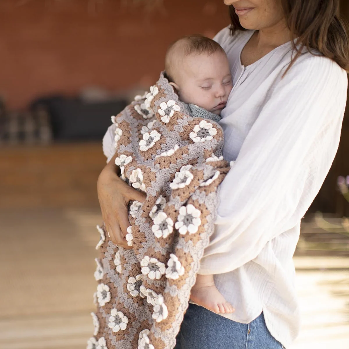 Manta Crochet Flower - Image 3