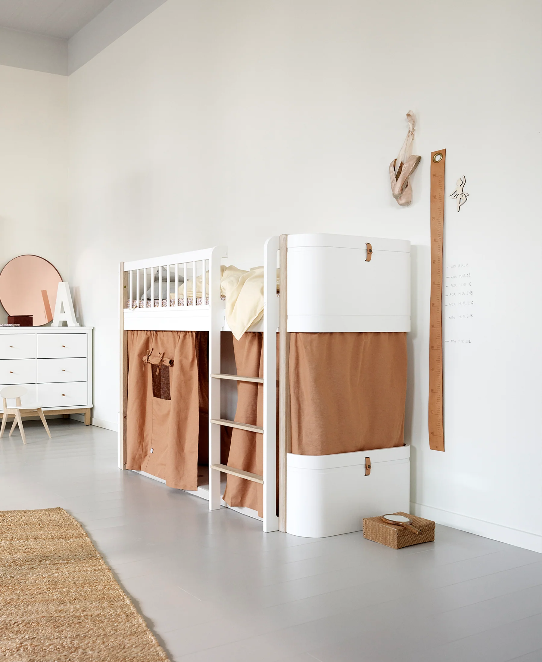 Oliver Furniture Wood Mini+ Low Loft Bed - Image 6