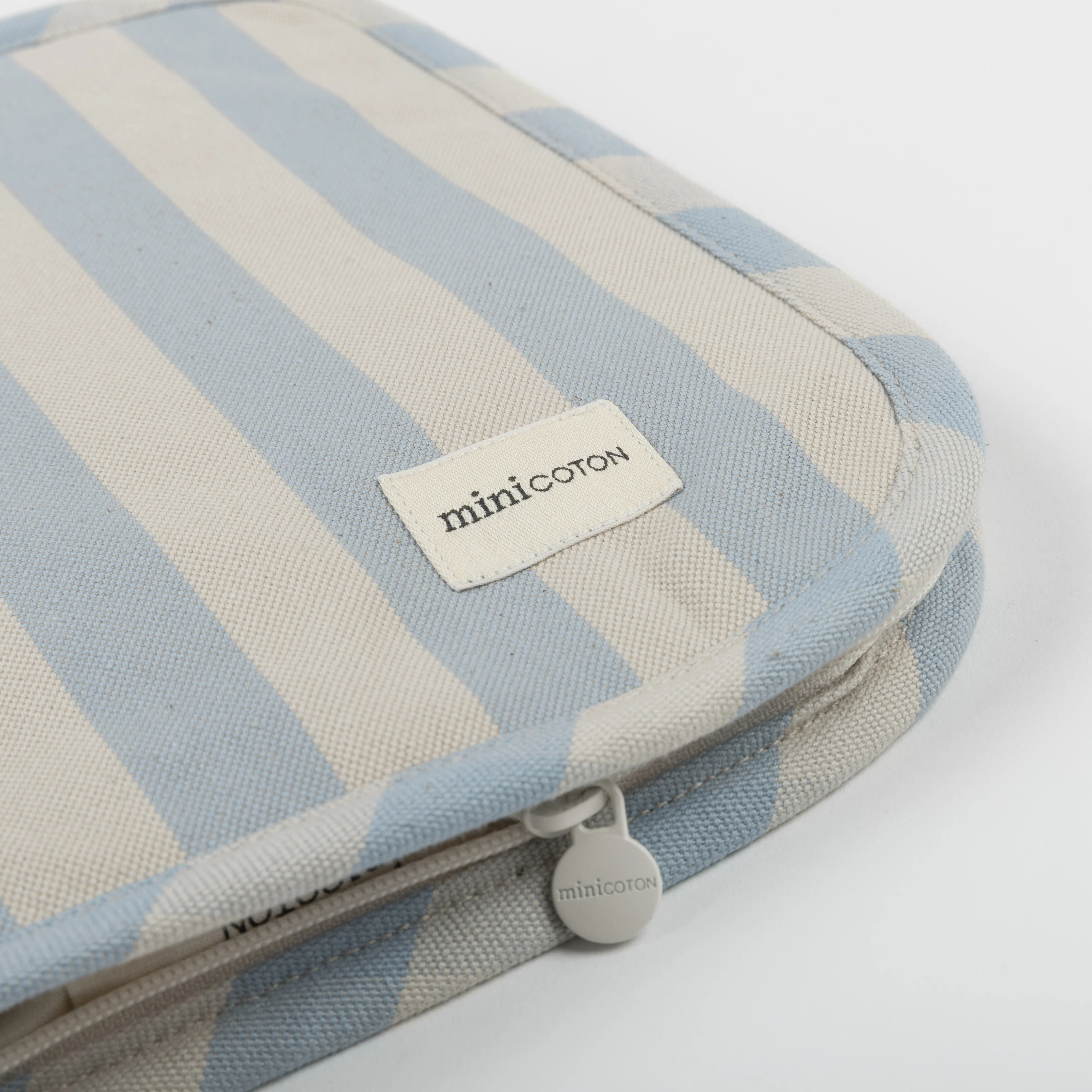 Portadocumentos Zippy Blue + Sand - Image 3