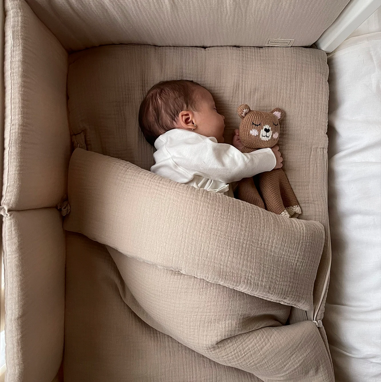 Protector Minicuna Bambula Beige 90x50cm - Image 3