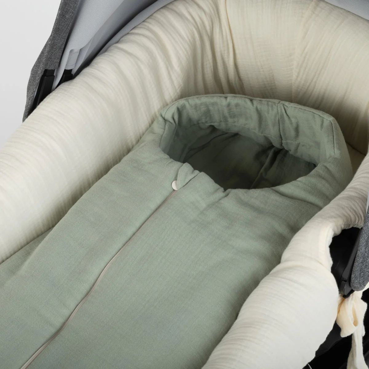 Saco Oval Bambula Musgo - invierno - Image 3