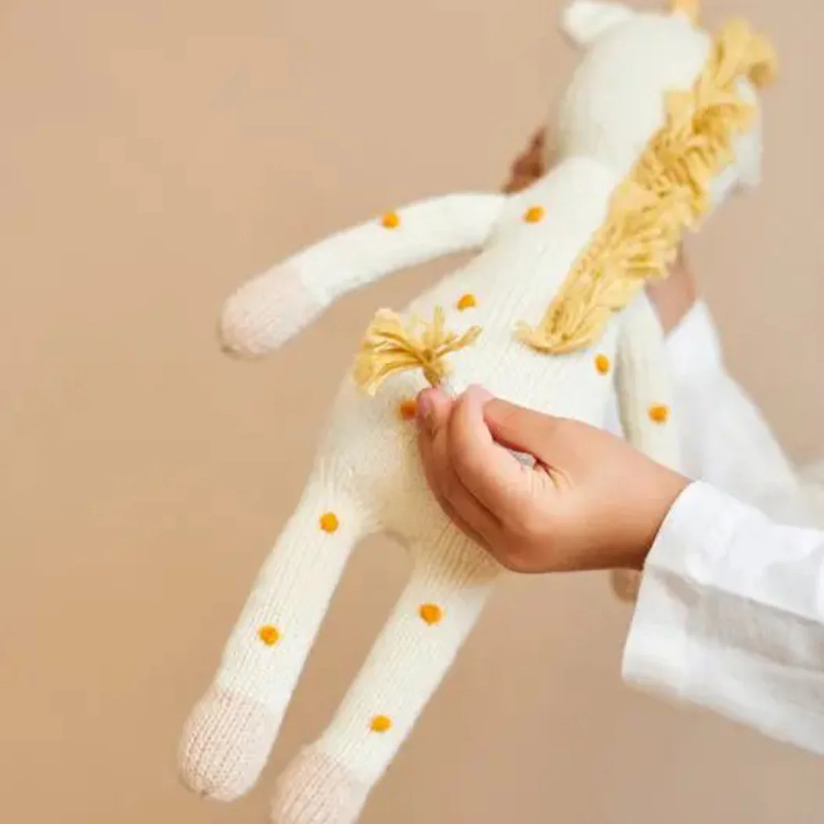 Sally the Giraffe - Image 4